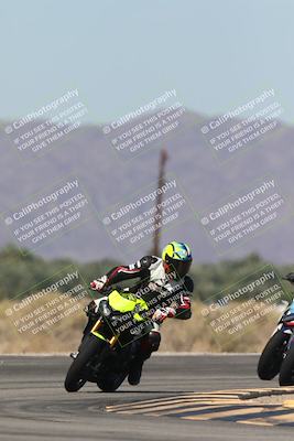 media/Oct-13-2025-Moto Forza (Mon) [[a66d839500]]/4-C Group/Session 3 (Turn 16)/